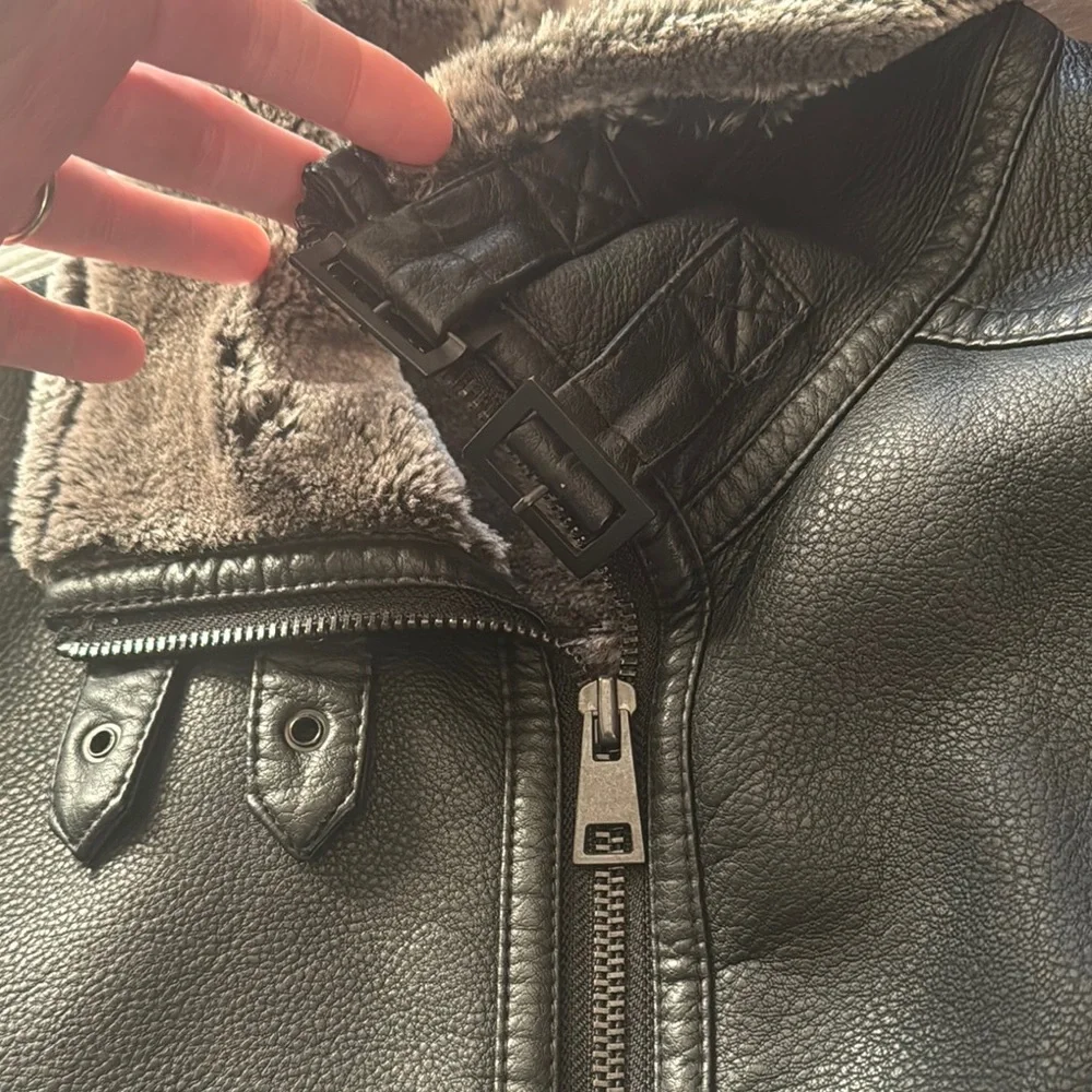 Black Rivet Black Leather Jacket with faux fur collar with lining price is firm - Picture 3 of 7